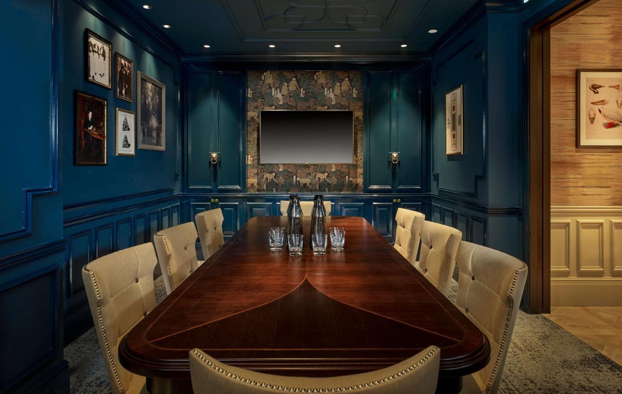 100 Queen'S Gate Hotel London, Curio Collection By Hilton Negocio foto The Boardroom