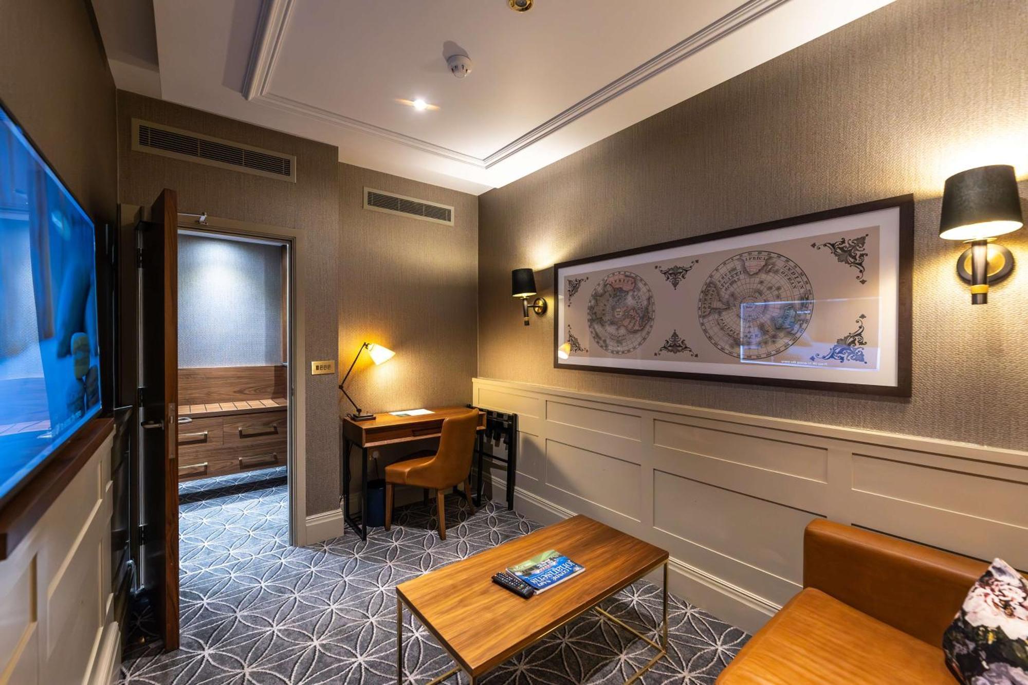 100 Queen'S Gate Hotel London, Curio Collection By Hilton Exterior foto